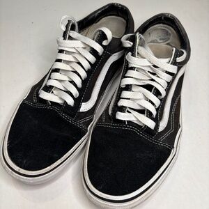 Vans old skool black and white sneakers